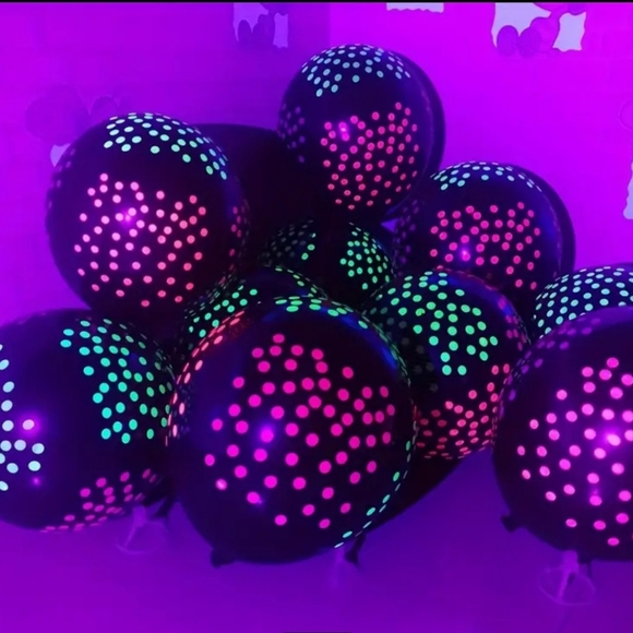 20pcs Neon Glow Balloons - Party Decorations Balloons, Dots Design - Picture 2 of 5